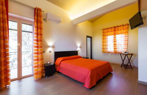 Torre del Greco Cama Y Desayuno | Villa Viuli