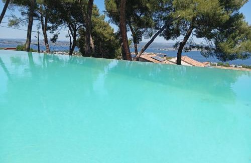 Sete Villa | Villa vu mer et étang de thau