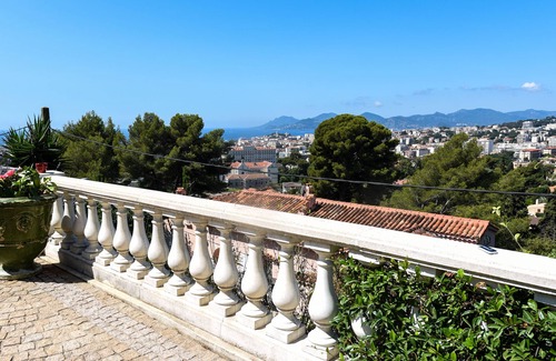 Le Cannet Villa | Villa vue mer Exceptionnelle Hauteur de la Californie de Cannes