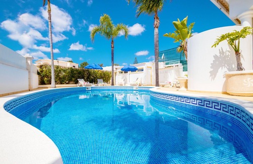 Santa Eulalia Villa | MAGNIFICENT VILLA W/ LARGE HEATABLE SWIMMING POOL, FREE WIFI AND A/C, NEAR BEACH