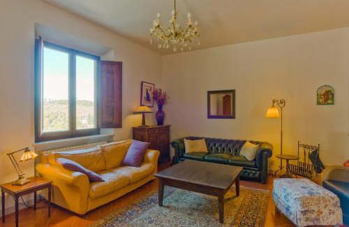 Castellina in Chianti Villa | Villa W Infinty Pool Villa in the Heart of Chianti