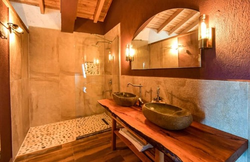 Yaniklar Villa | Private Pool and Jacuzzi Villa in Fethiye