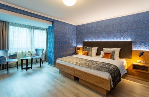 Westend-Sud Hotel | Villa Westend Hotel an der Messe GmbH