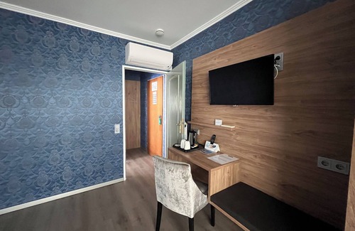 Westend-Sud Hotel | Villa Westend Hotel an der Messe GmbH