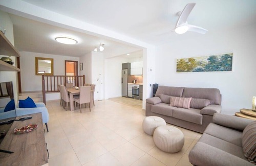 Los Mojones Villa | Villa Whitney con piscina privada climatizada eléctricamente