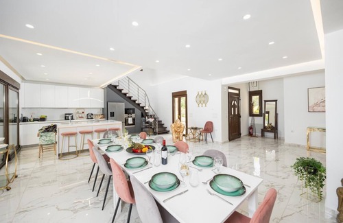 Potamos Villa | Villa Wild Willow - Seis Habitaciones Villa, Capacidad 16