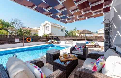 Pernera Villa | Villa Willow Mandali by Ezoria Villas