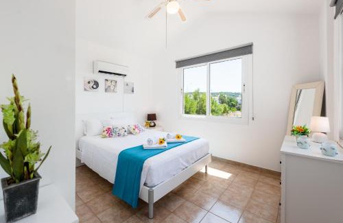 Pernera Villa | Villa Willow Mandali by Ezoria Villas