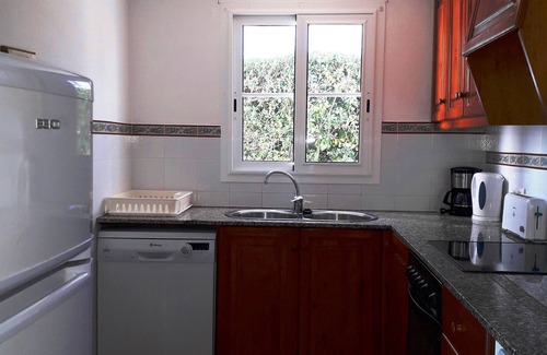 Cala Blanca Casa | VILLA PRIVADA CON PISCINA A SÓLO 100 METROS DE LA PLAYA. WIFI GRATUITO
