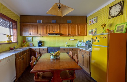 Lanhelas Casa | villa junto al mar y río de montaña