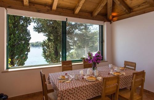 Mlini Apartamento | Villa with 1 room and terrace