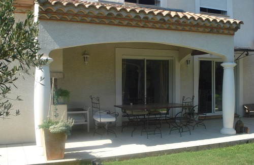 Pezenas Villa | Villa con piscina de 160 m2 en 1000 m2 de jardín,