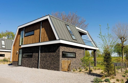 Biddinghuizen Casa | Villa with 5 bedrooms and a garden