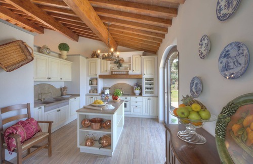 Montaione Villa | Preciosa casa de vacaciones con piscina privada, A/C, internet, TV, patio, cerca de San Gimignano