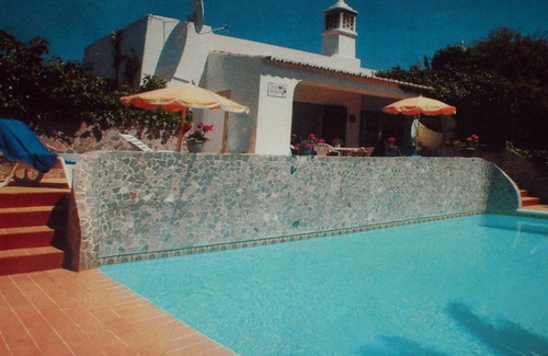 Vale de Covo Villa | Villa con encanto junto a la playa, a 300 metros. Piscina privada, aire libre. & WIFI