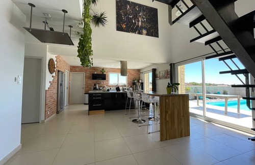 Allegre Les Fumades Casa | Villa with pool