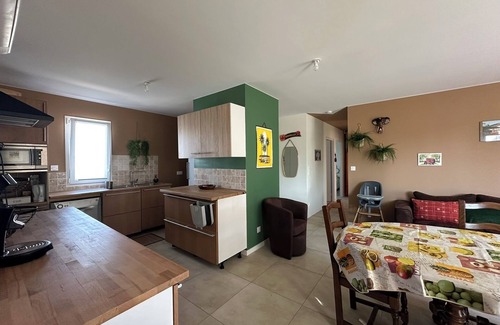 Le Chateau-d'Oleron Villa | Villa with petanque court! Ideal for get-togethers with friends or family