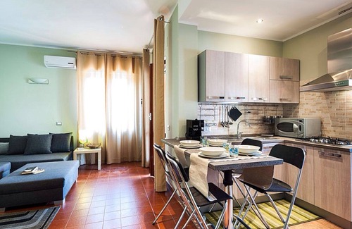 Recanati Villa | Villa con jardín a 200 metros de la playa y del centro turístico de Recanati.