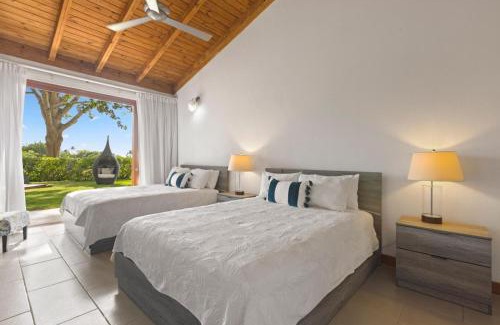 Casa de Campo Villa | Villa with golf course views