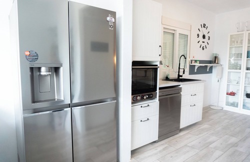 Alhaurín de la Torre Villa | Villa with heated pool and private padel court