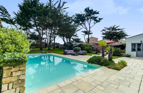 Sainte-Marie-de-Re Casa | Villa con piscina climatizada, Sainte Marie de Ré, a 30 metros de la playa