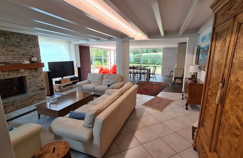 Ondres Villa | Large villa with swimming pool, 1500 m from the beach