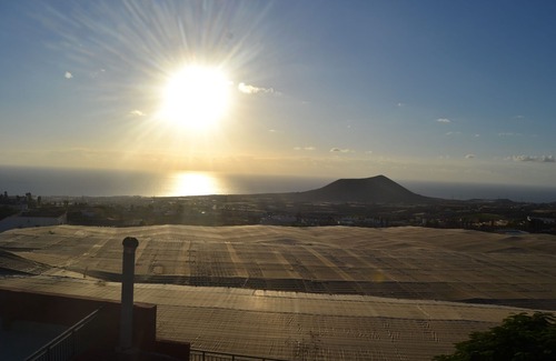 Arafo Villa | villa con piscina climatizada cerca de la playa fantásticas vistas