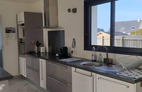 Plouneour-Brignogan-Plages Villa | Villa with indoor pool 200 M beaches