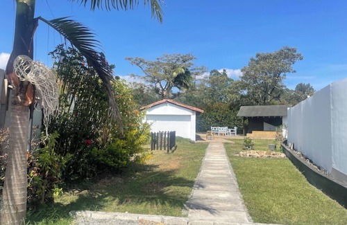Rionegro Chalet De Esquí | Chalet con Jacuzzi a 8 min de Jardines de Llanogrande