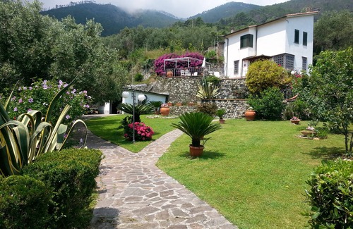 Cinque Terre Villa | Villa con jardín y espléndidas vistas al mar. Plaza de parking y wifi gratuita.