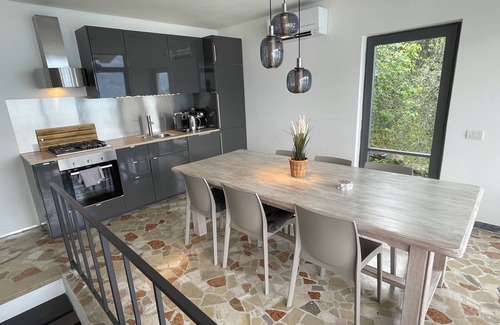 Malcesine Villa | Edificio de apartamentos Villa Candoras, 240 m2 + patio con vista al lago en su propio olivar