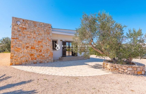 Collepasso Villa | Villa with large garden and pool, in the Hinterland of Salento, located in Collepasso.