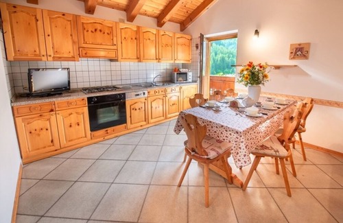 Cogolo Apartamento | Villa con gran jardín en el Parque Nacional Stelvio