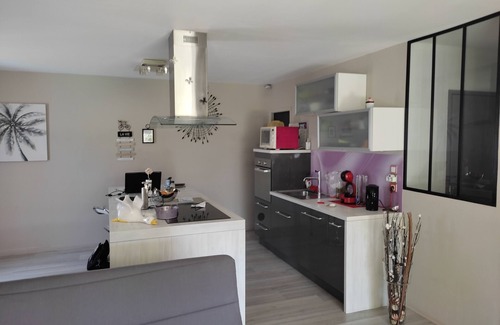 Rochefort-du-Gard Casa | Villa with pool