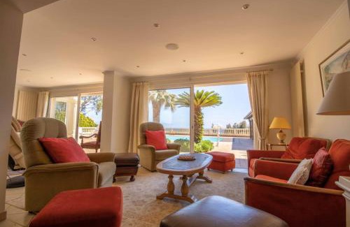 Saint-Raphael Casa | Villa with pool and exceptional sea view