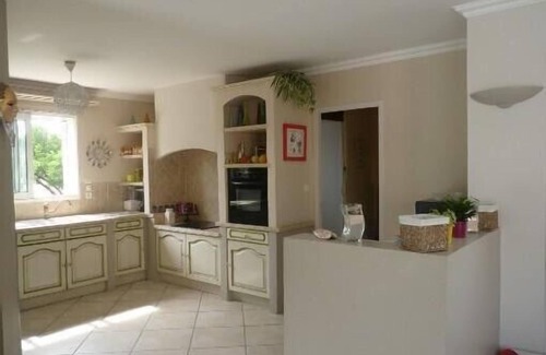 Rochefort-du-Gard Villa | VILLA CON PISCINA (a 10 minutos de Aviñón: ¡a 15 minutos de Pont-du-Gard!)