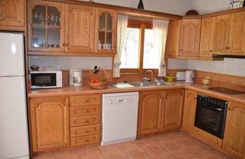 Santa Eulalia del Río Villa | Encantadora Villa con piscina y vistas al mar a 200 m de la playa.