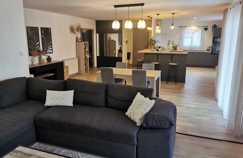 Vedene Villa | Villa with pool and garden in provence