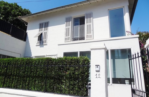 Cimiez Villa | Villa con piscina y jardín cerca del centro!