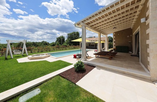 Kringa Cabina | Villa con piscina y sauna para hasta 9 personas en el centro de Istria