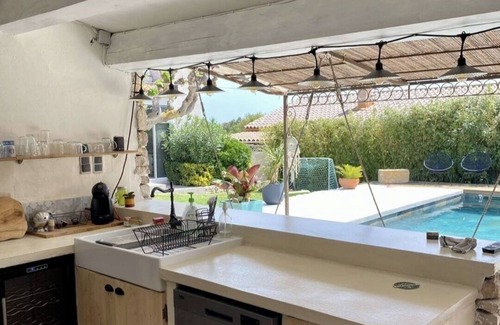 Sigean Casa | Villa with pool and summer kitchen