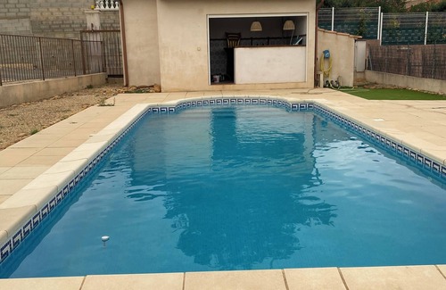 Bellegarde Villa | Villa with pool between land and sea