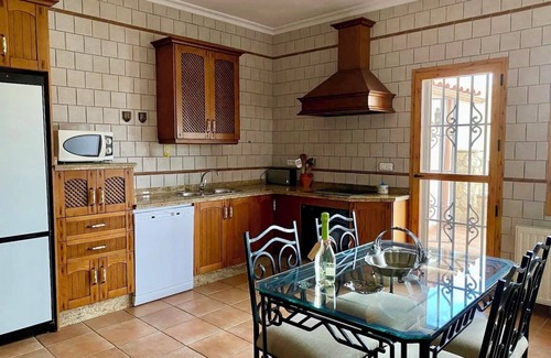 Baena Chalet De Esquí | Chalet con piscina El Arado