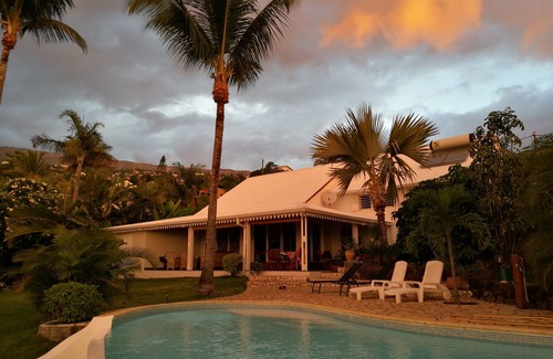 Saint-Leu Casa | Villa con piscina frente al mar - excelente vista de 180 ° (mar / montaña)
