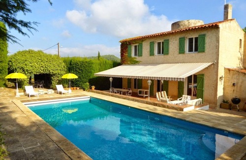 Le Beausset Villa | Villa con piscina de 8 a 10 cerca del mar.
