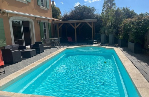 Beziers Villa | Villa with pool in the heart of the Golf de Béziers