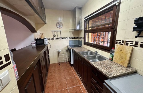 Calonge Chalet De Esquí | Chalet con piscina en la Costa Brava, ideal para vacaciones!