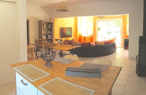 Correns Villa | Villa con terraza con piscina y jardín cercano. playas y Gorges du Verdon