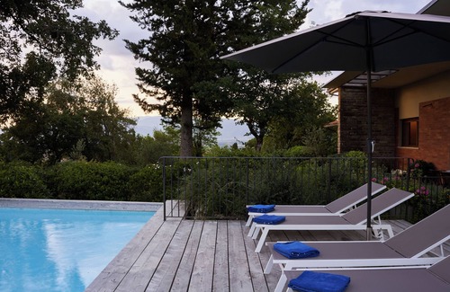 Pergine Valdarno Villa | Villa con piscina privada y aire acondicionado.