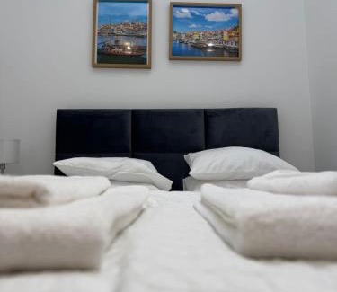 Mafamude Casa | Villa with Private Pool, BBQ & Patio